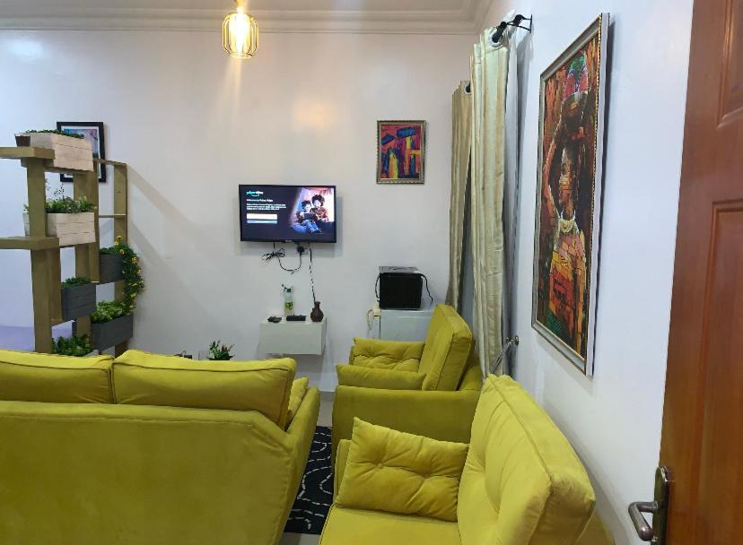 Cozy Studio Unit In Lekki Phase 1 - Kitchen, 24-7 Light, Wifi, Netflix Apartment Lagos Exterior photo